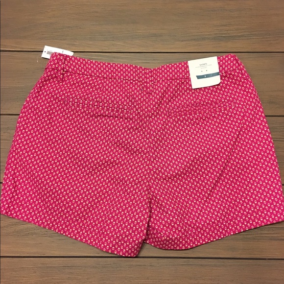 Old Navy shorts - Picture 3 of 4